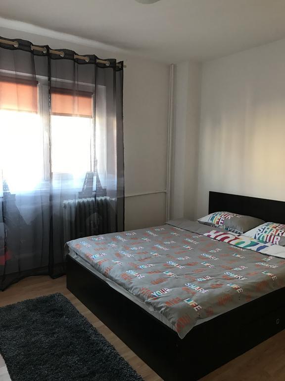 Casa Poporului Appartamento